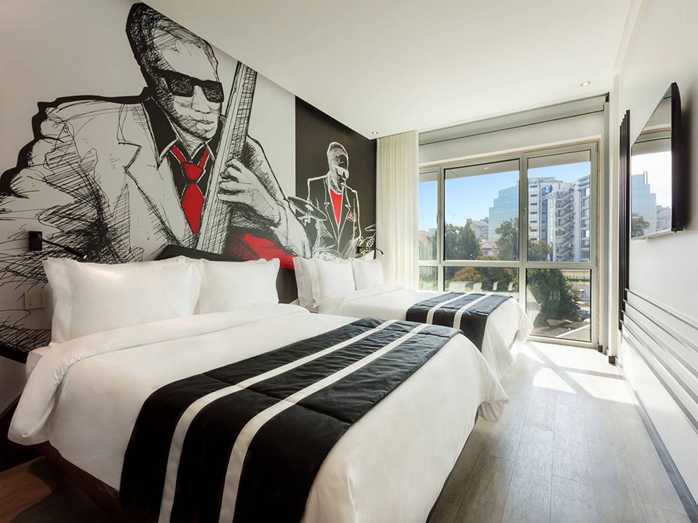 HF-Fenix-Music-Room-25