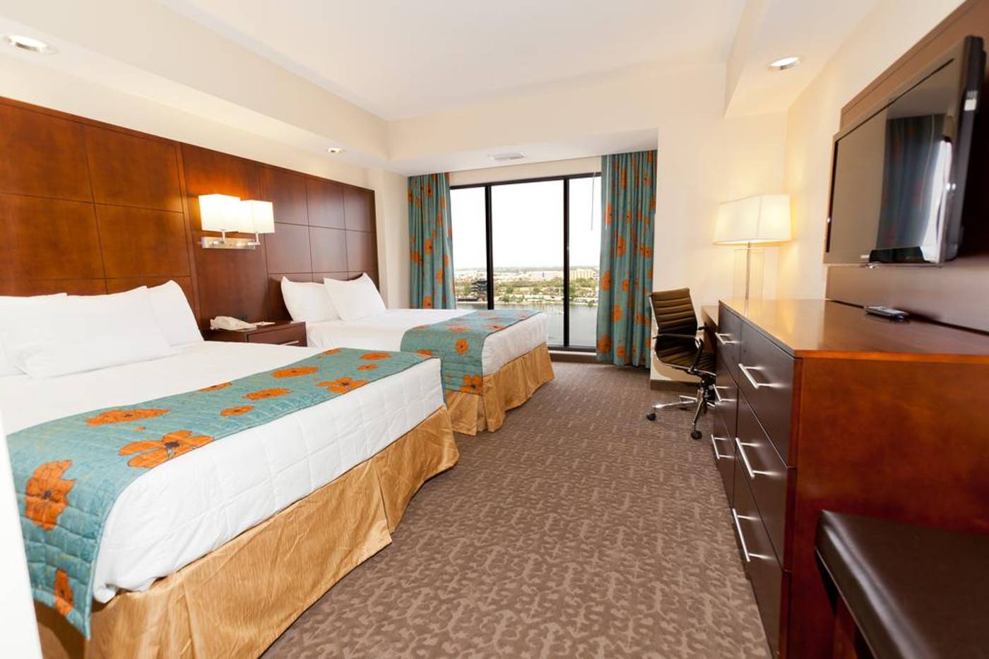 Ramada Plaza Resort & Suites