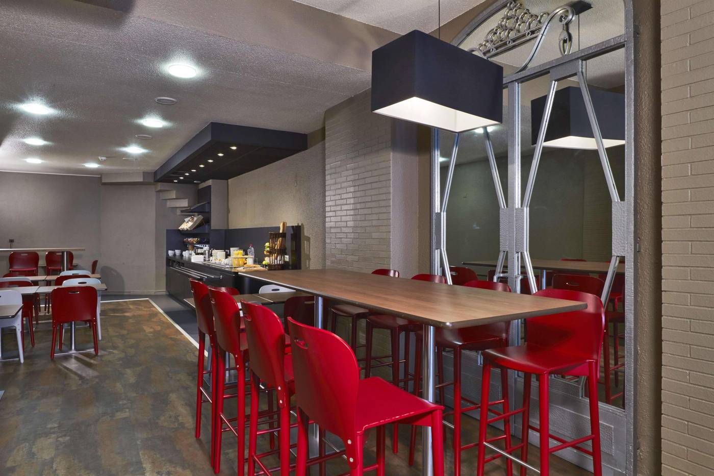 Campanile-Paris-Ouest---Levallois-Perret-Restaurant-10