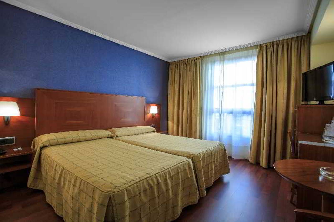 Nuevo-Torreluz-Room-7