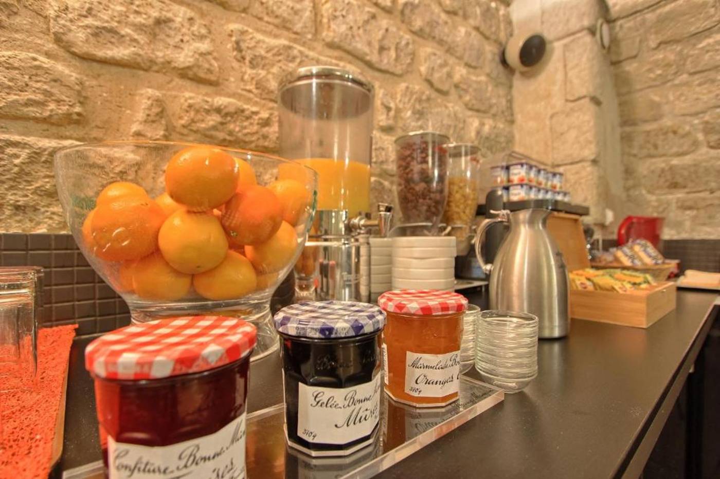 Villa-Margaux-Opera-Montmartre-Restaurant-21