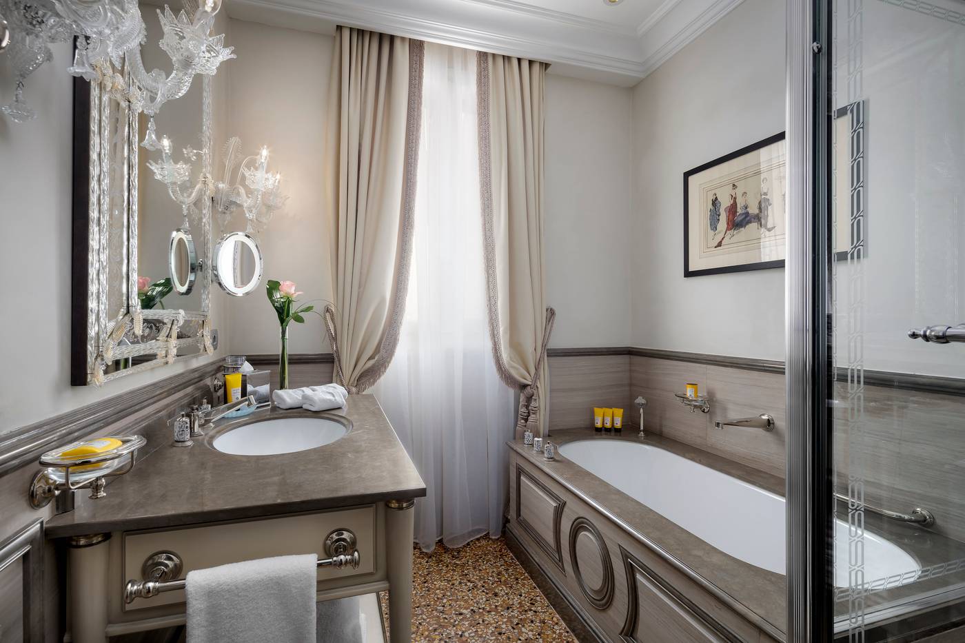 Hotel-Danieli--Venice-Room-26