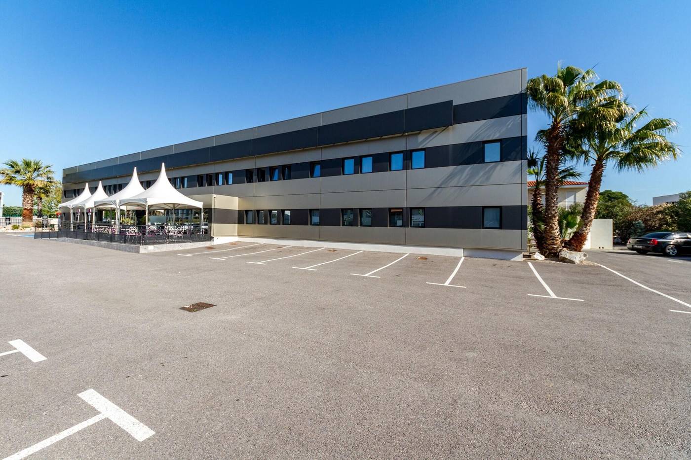 Brit Hotel Porte d'Espagne-France-PERPIGNAN-General view-4