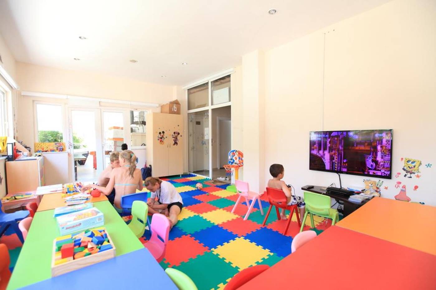 Hotel-Catty-Cats-Garden-Sports-and-Entertainment-47