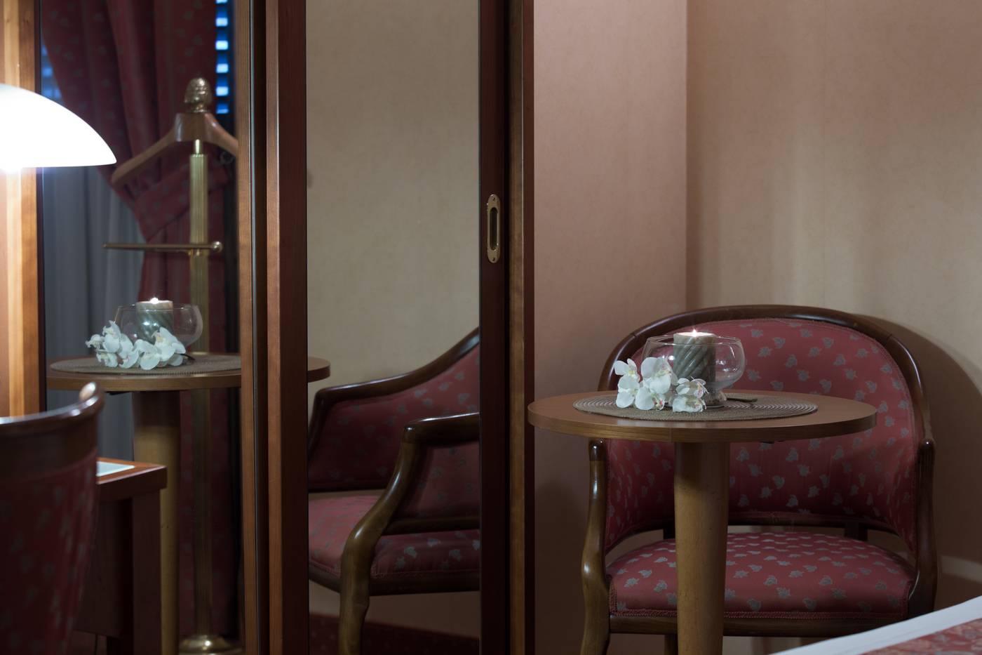 Massimo-Plaza-Room-16