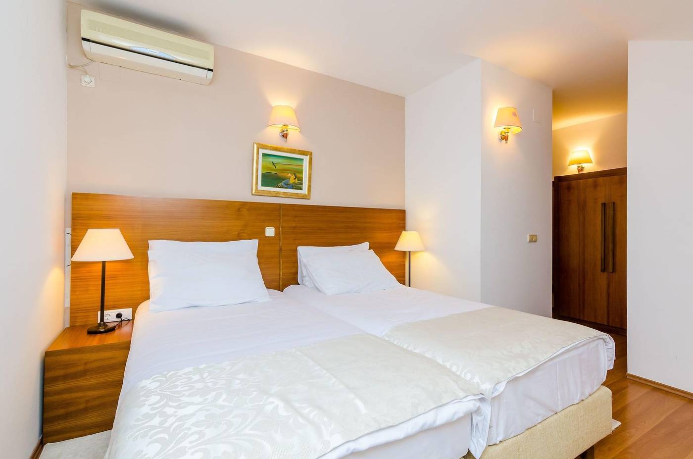 Pansion-Srebreno-Room-11