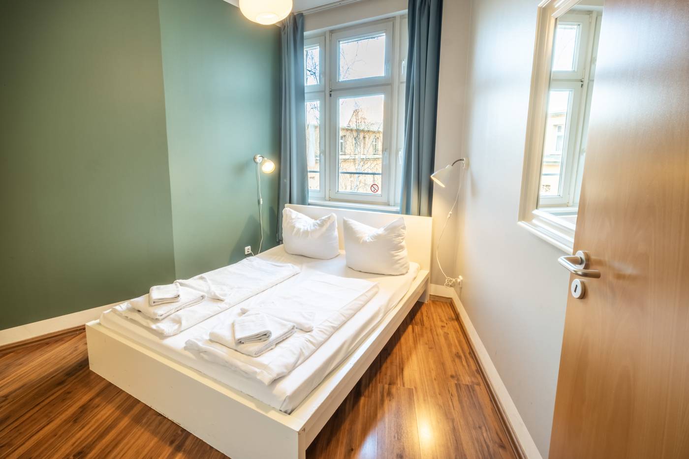 St-Christopher-S-Hostel-Berlin-Room-17