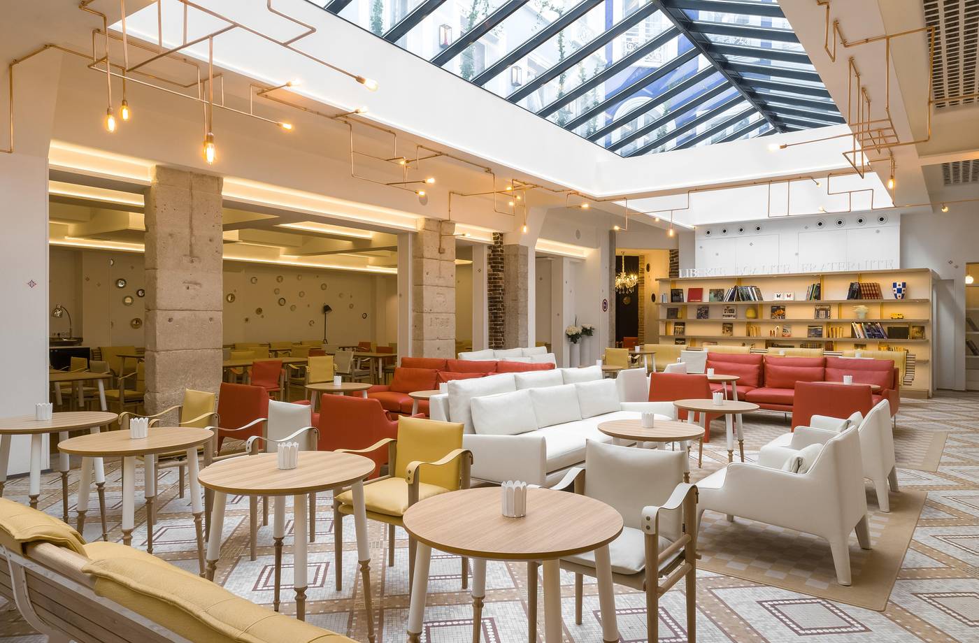 Hotel-34B-Astotel-Restaurant-4