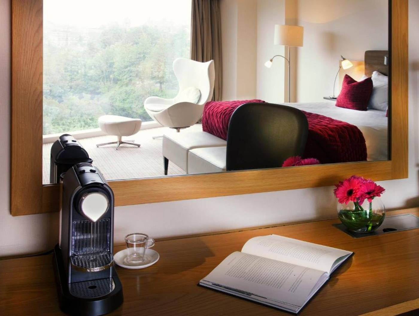 The River Lee - Ireland - Cork - Room - 2