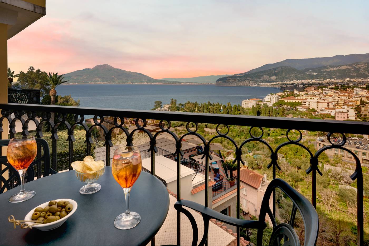 Grand-Hotel-Capodimonte-Room-62