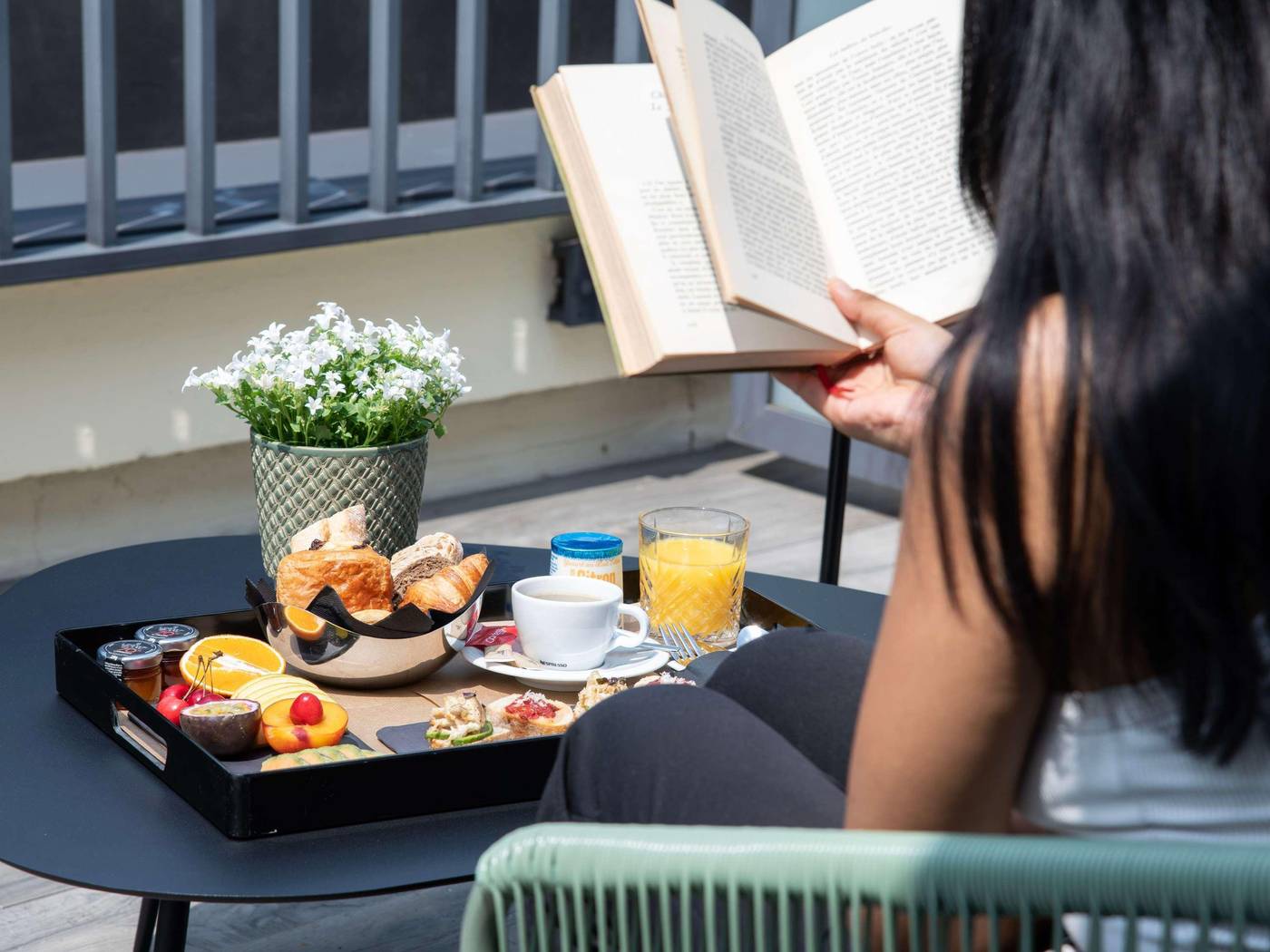 Hotel-Mercure-Paris-Bercy-Bibliotheque-Room-61