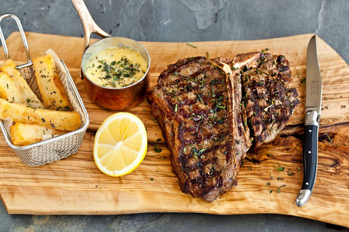 Hilton-Istanbul-Bomonti-Hotel---Conference-Centre-Restaurant-79