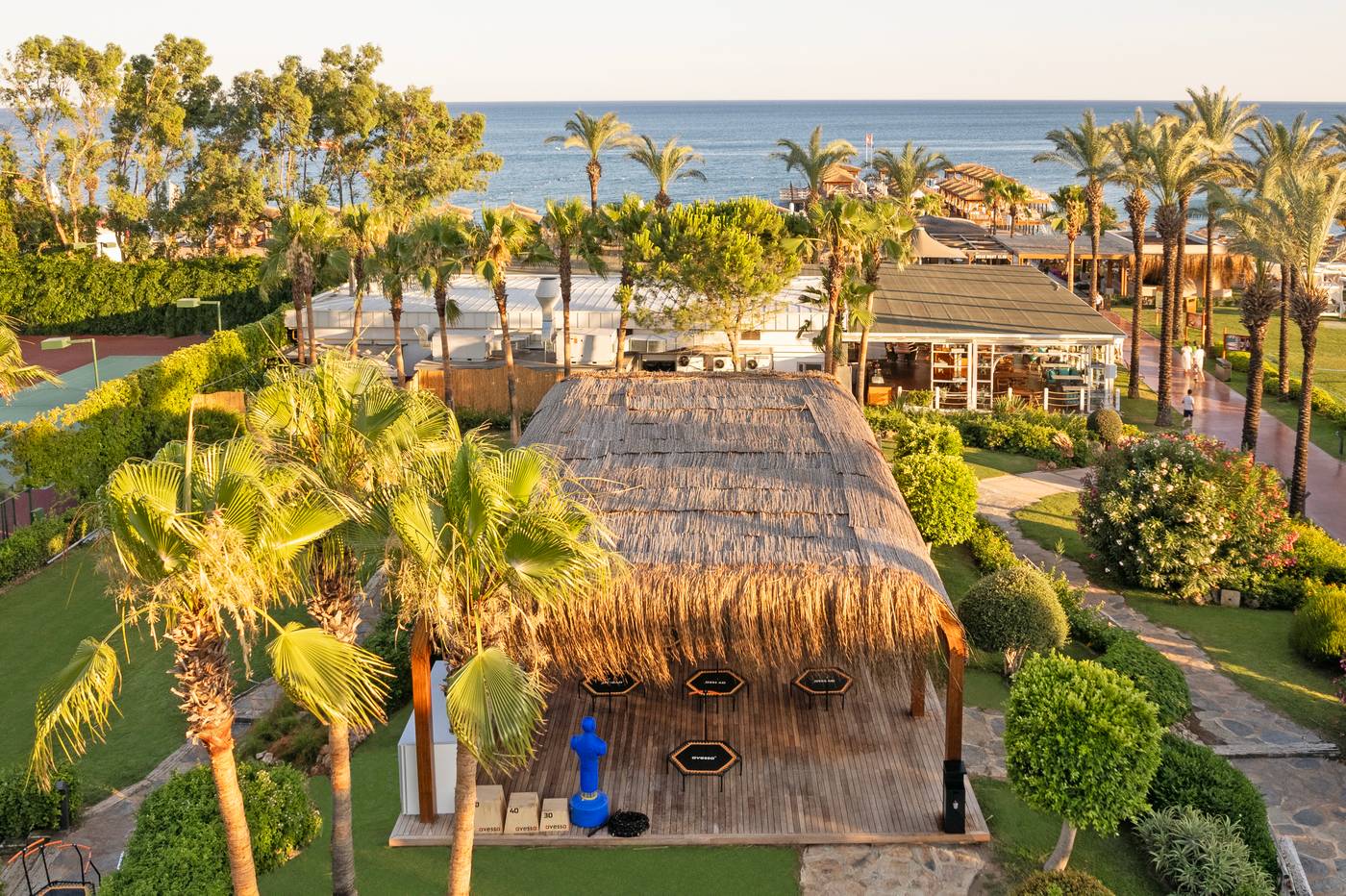 Titanic-Deluxe-Lara-Sports-and-Entertainment-18