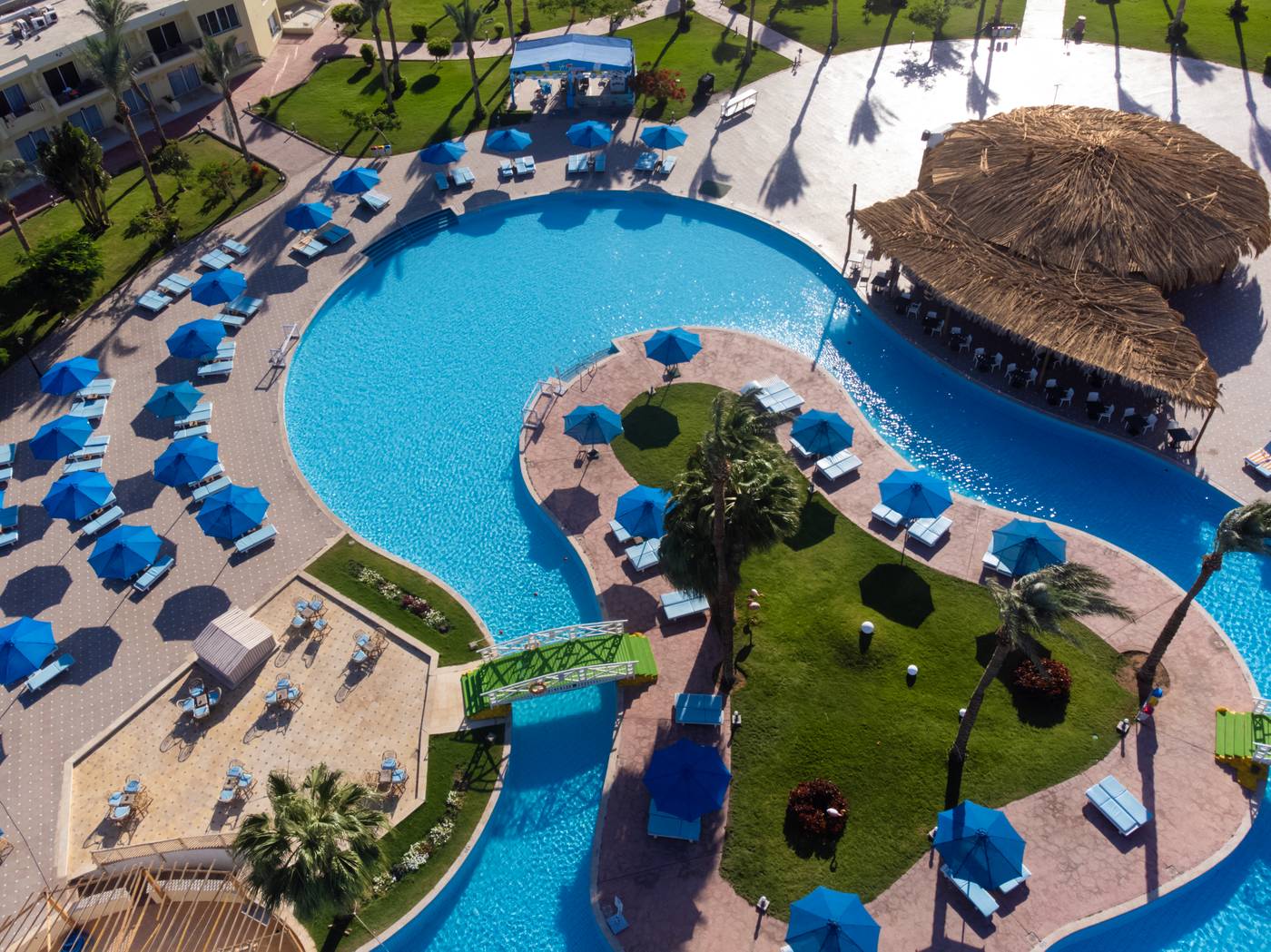 Amwaj Oyoun Hotel and Resort