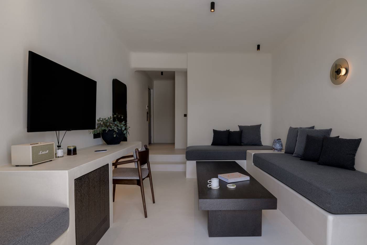 Rocabella-Mykonos-Art-Room-51