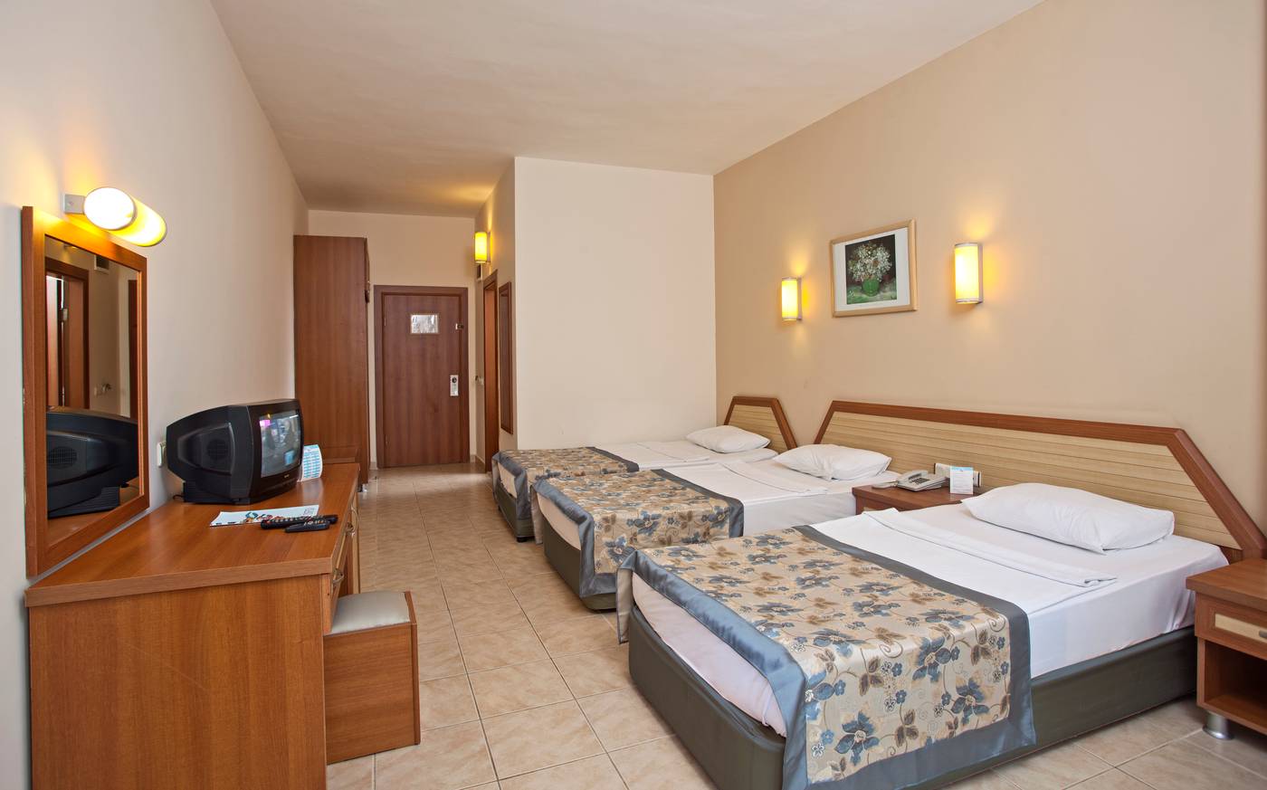 Titan-Garden-Hotel-Room-23