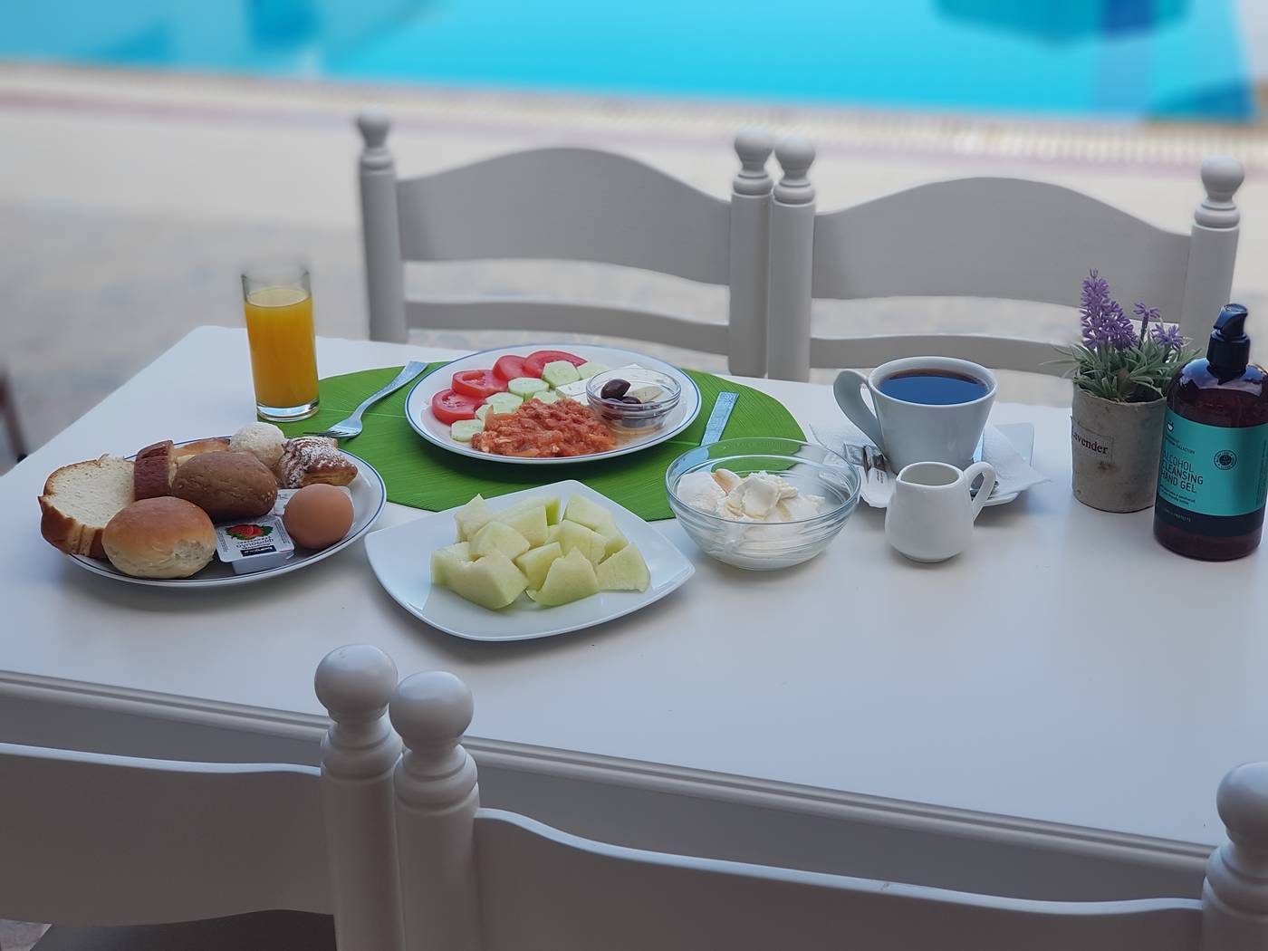 Aspro-Spiti-Restaurant-45