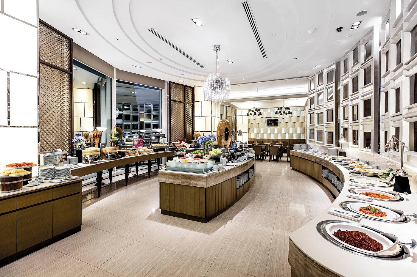 Grande-Centre-Point-Hotel-Terminal-21-Restaurant-35