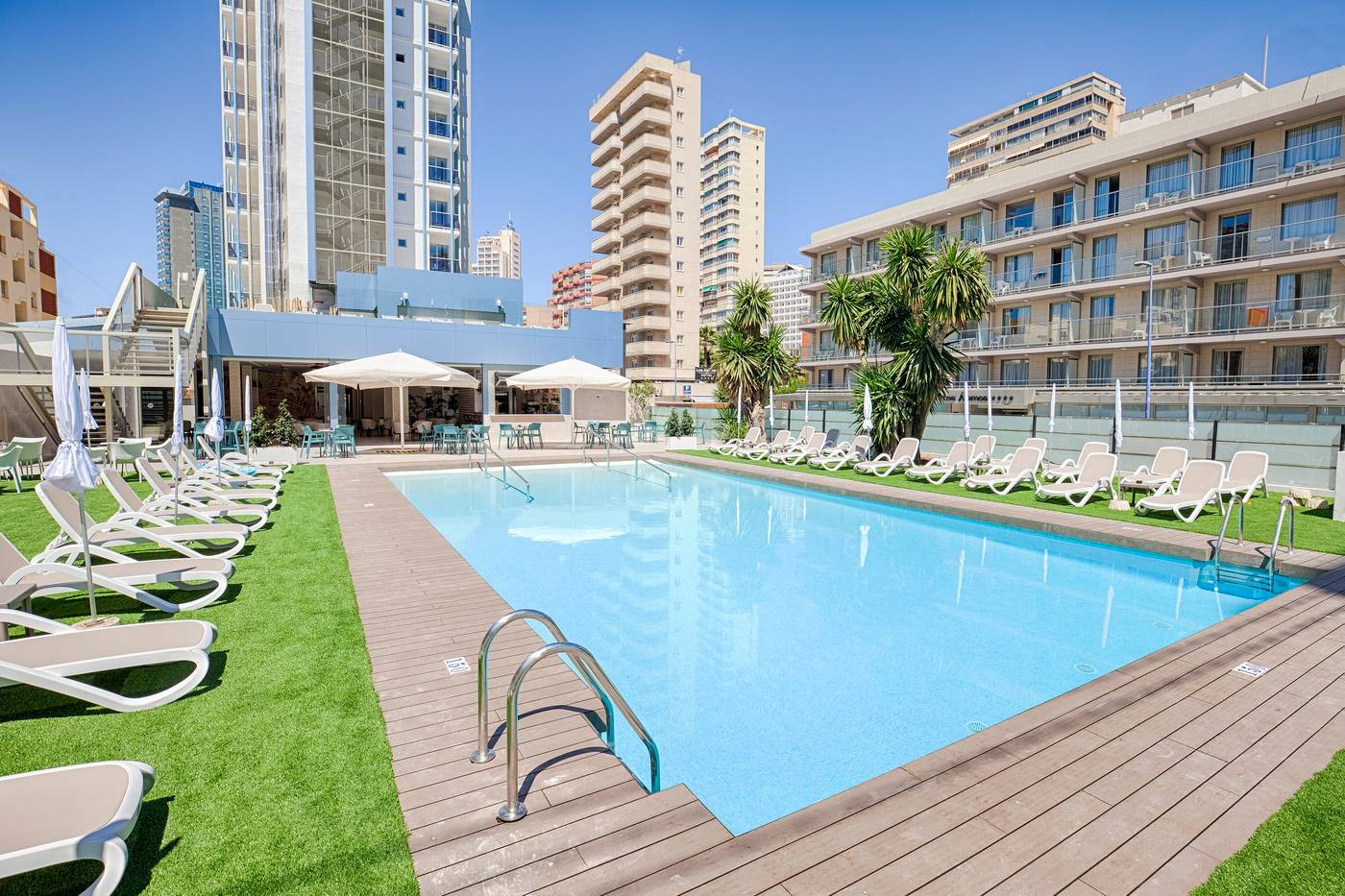 Benidorm-Centre---Adults-Recommended-Pool-3