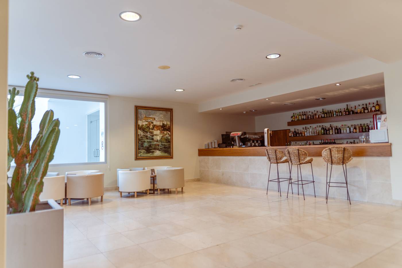 Minura-Cala-Galdana---Apartamentos-D-Aljandar-Bar-79