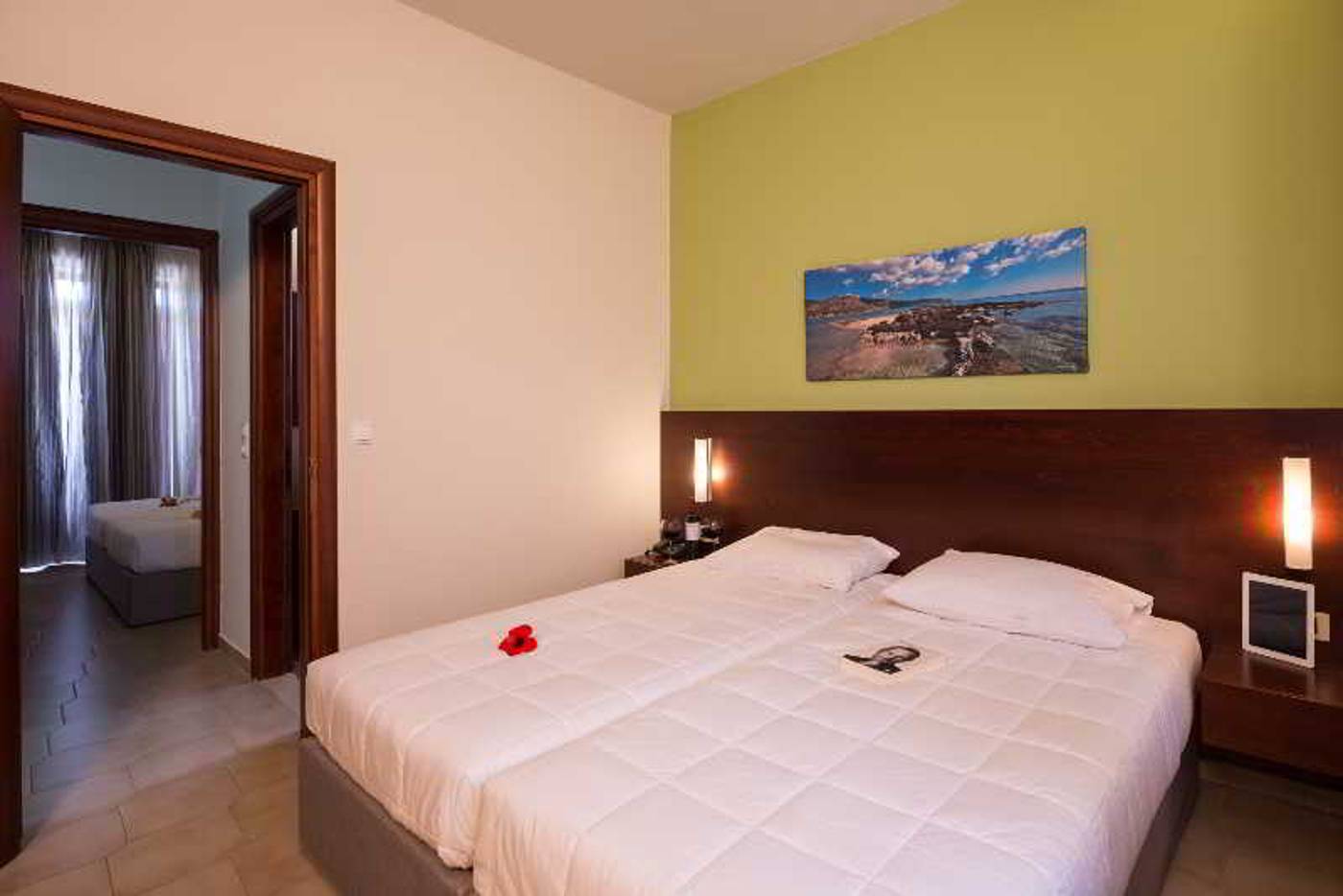 Oscar-Suites---Village-Room-24