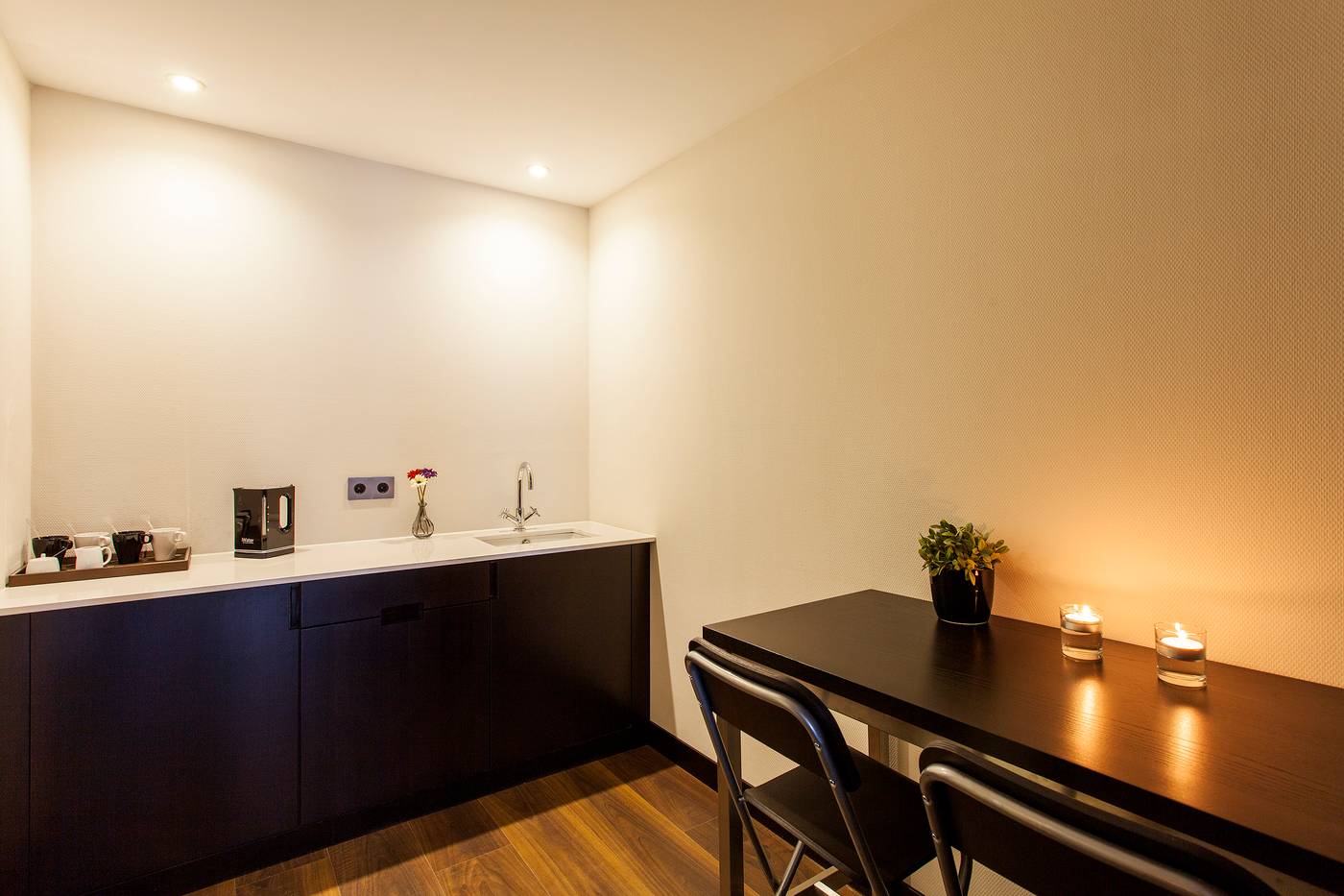 Quentin-Boutique-Hotel-Room-22