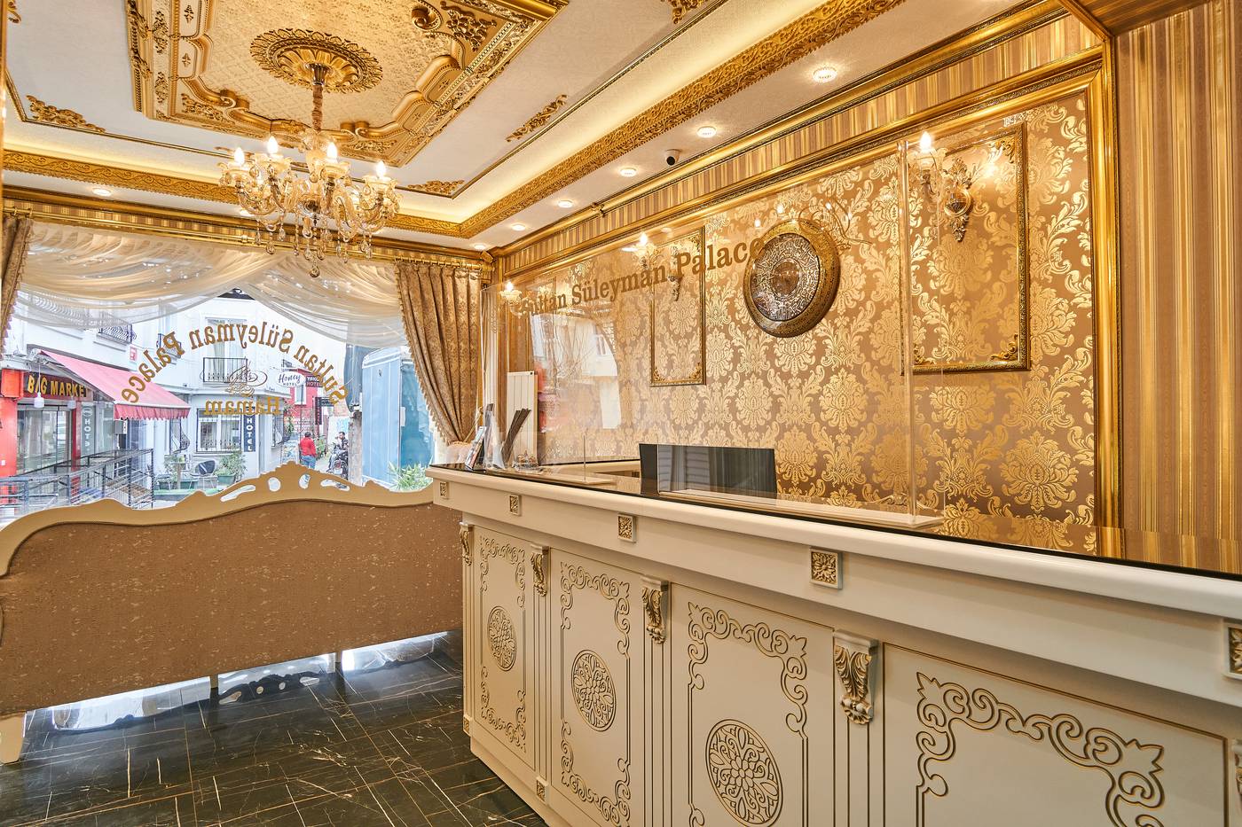 Sultan-Suleyman-Palace-Hotel-Lobby-24