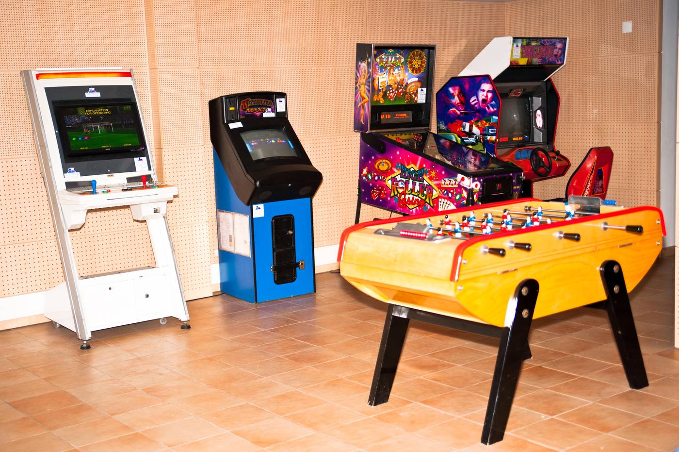 Aqualuz-Suite-Hotel-Apartamentos-Sports-and-Entertainment-72