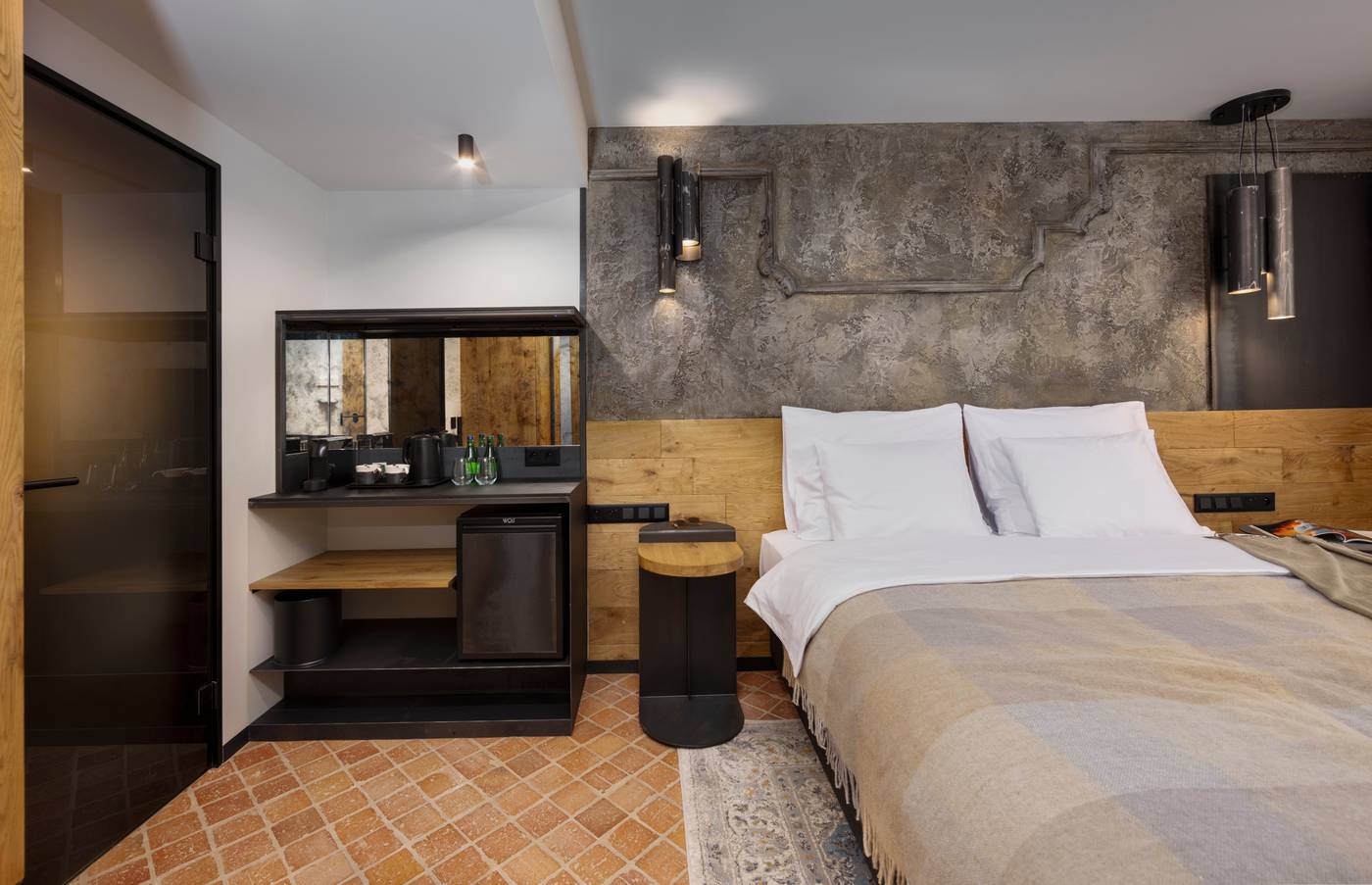 Nomadic-Urban-Premium-Suites-Room-37