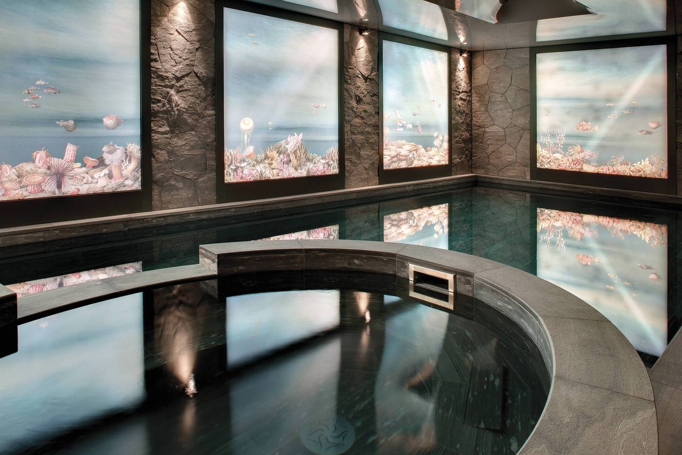 La-Demeure-Montaigne-Pool-89