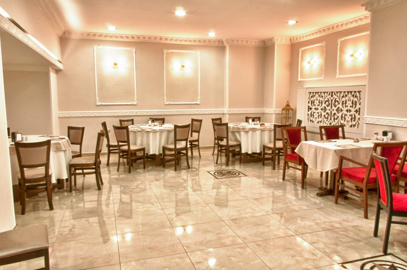 Santa-Pera-Restaurant-10