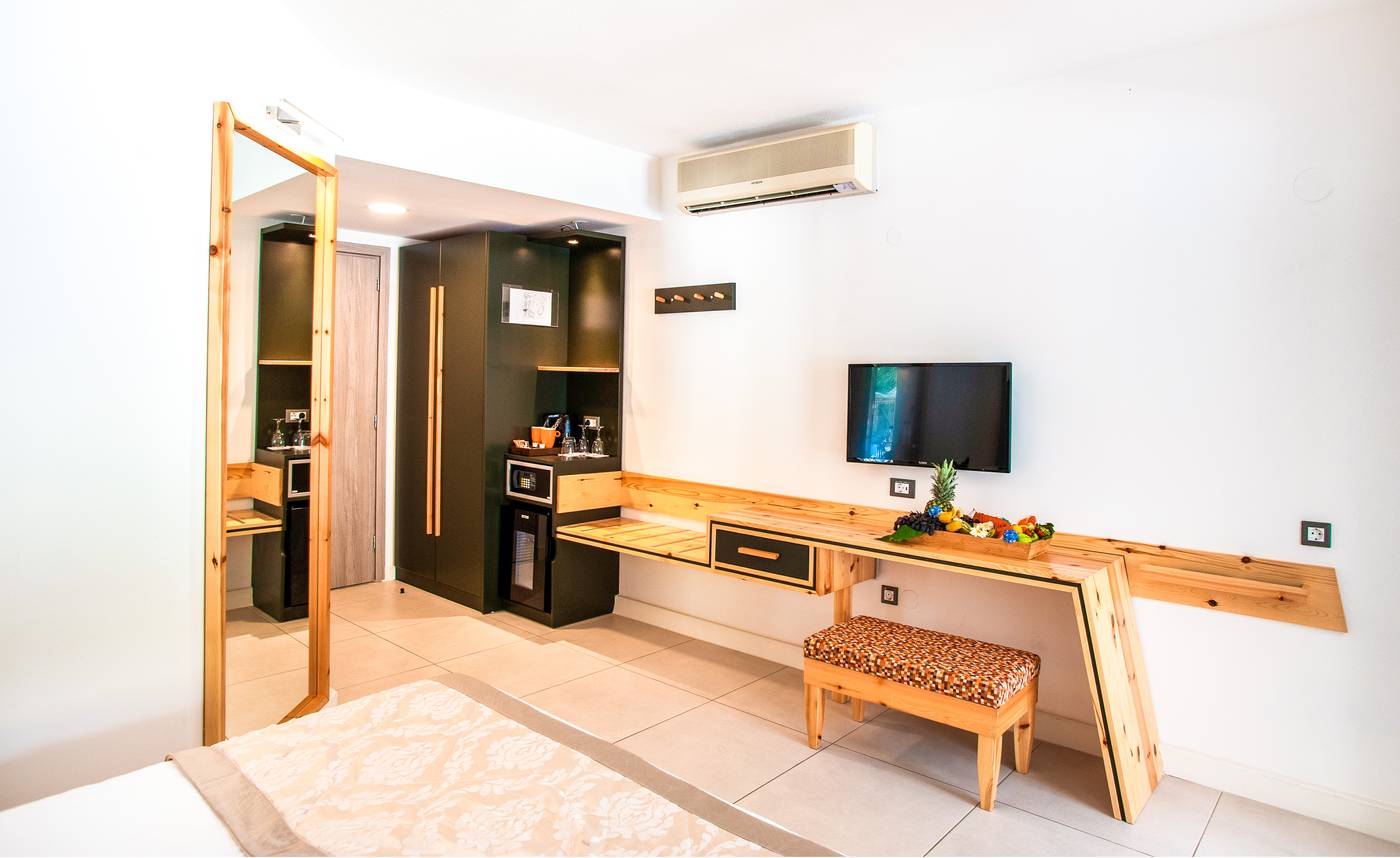 Athena-Pallas--Room-38