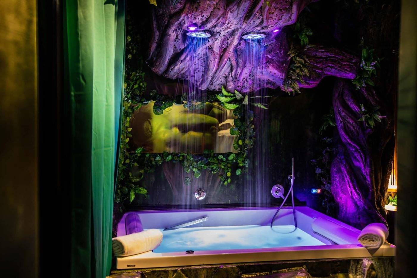 Magicsuite-Guest-House-Roma-Portuense-Room-11