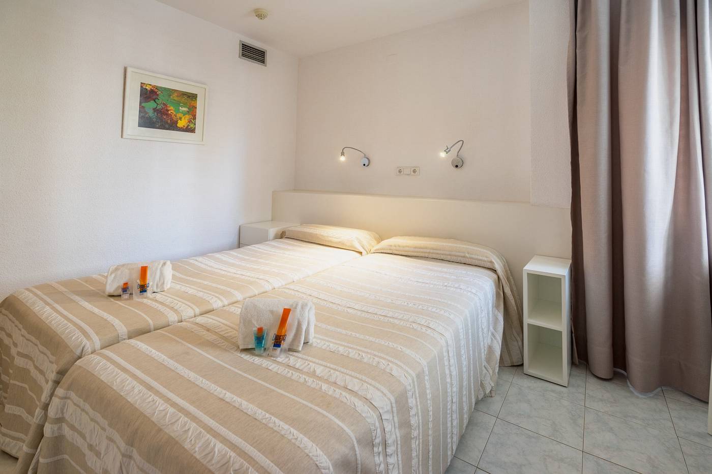 Duquesa-Playa-Room-18