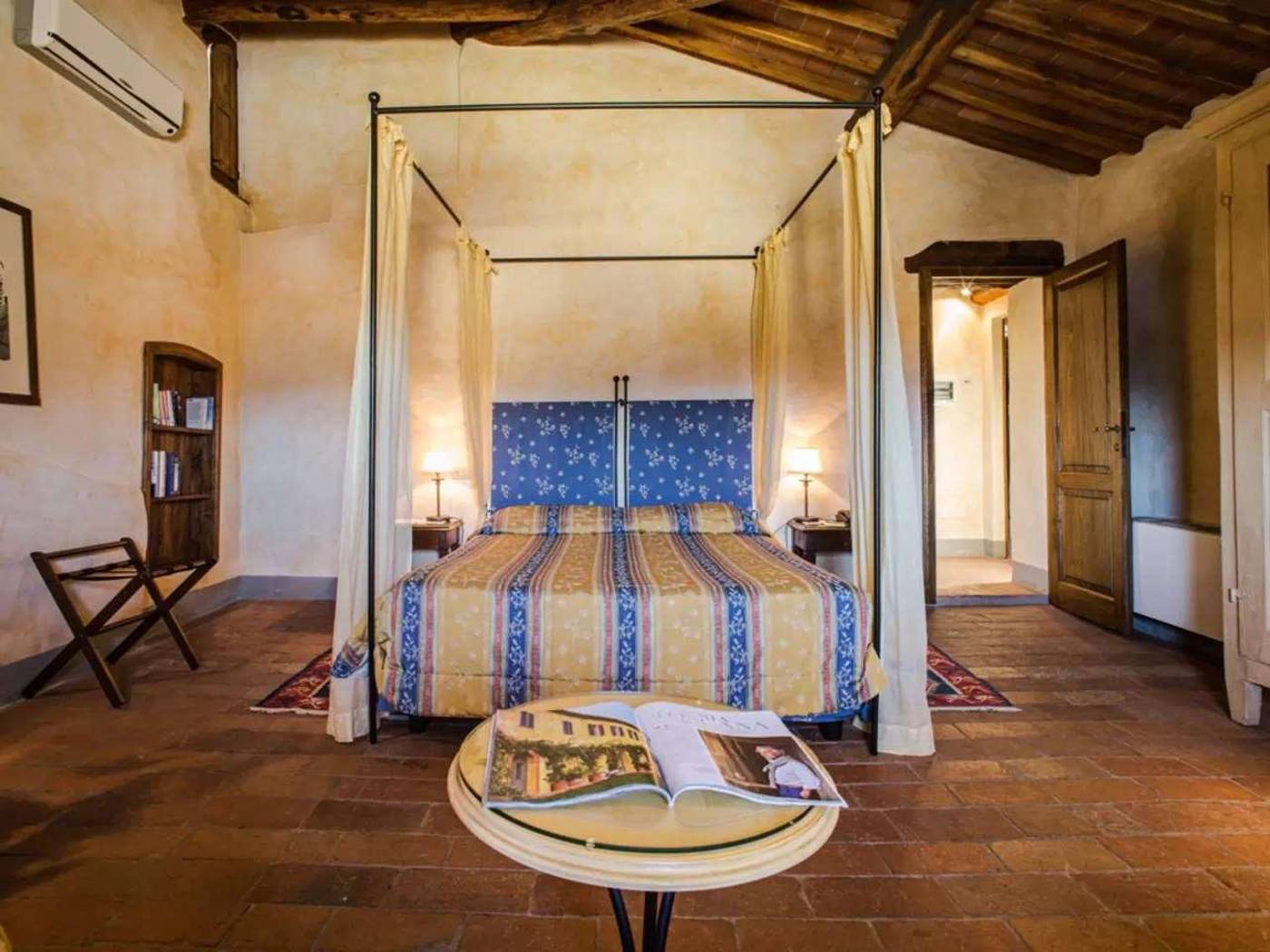 Palazzo-Leopoldo-Dimora-Storica---Spa-Room-49