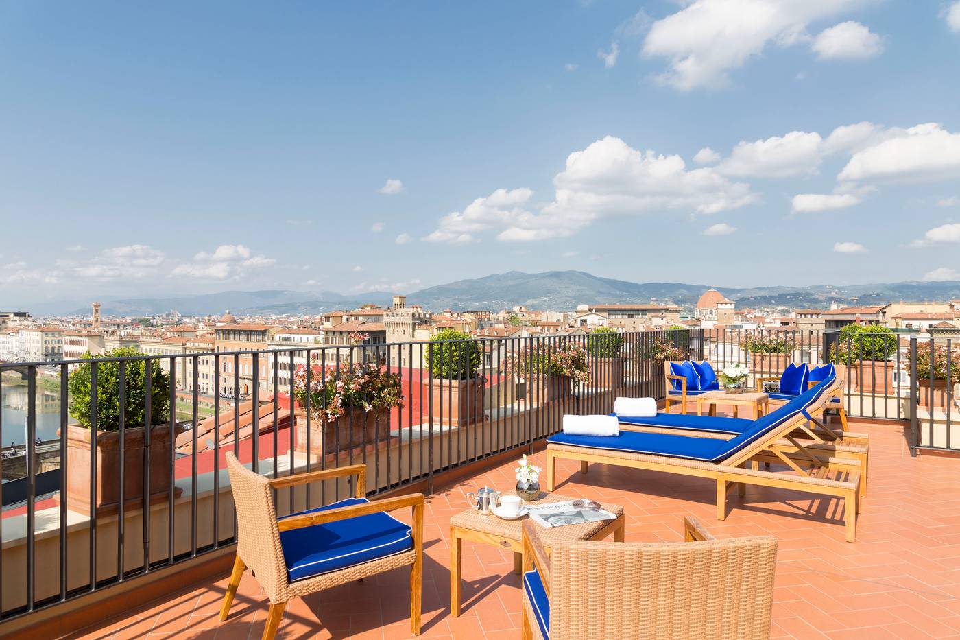 Hotel-Lungarno-Room-11