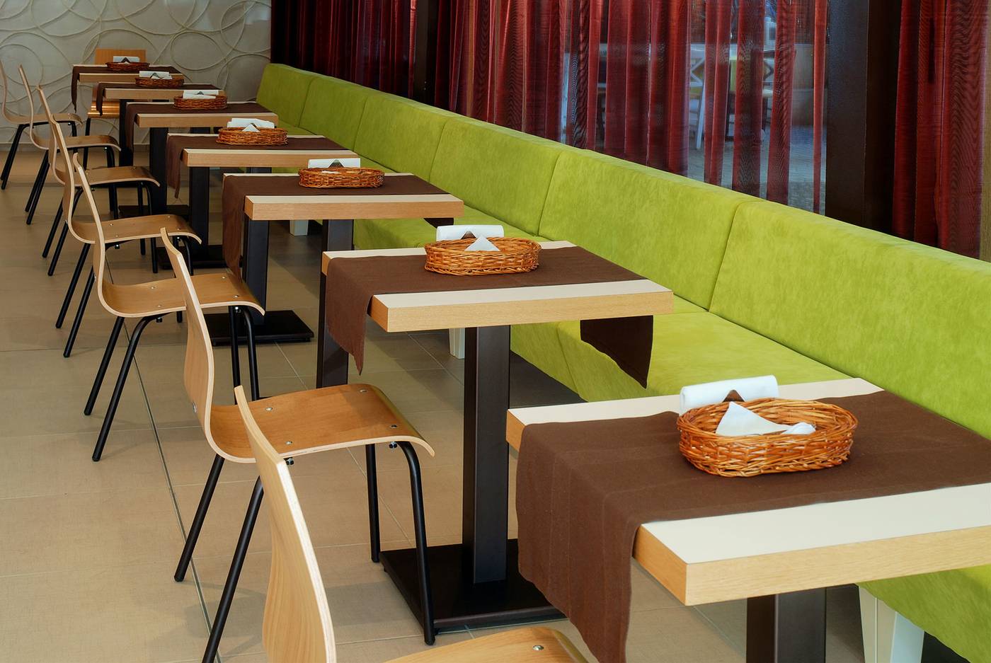 Primasol-Sunlight-Sunrise-Restaurant-40