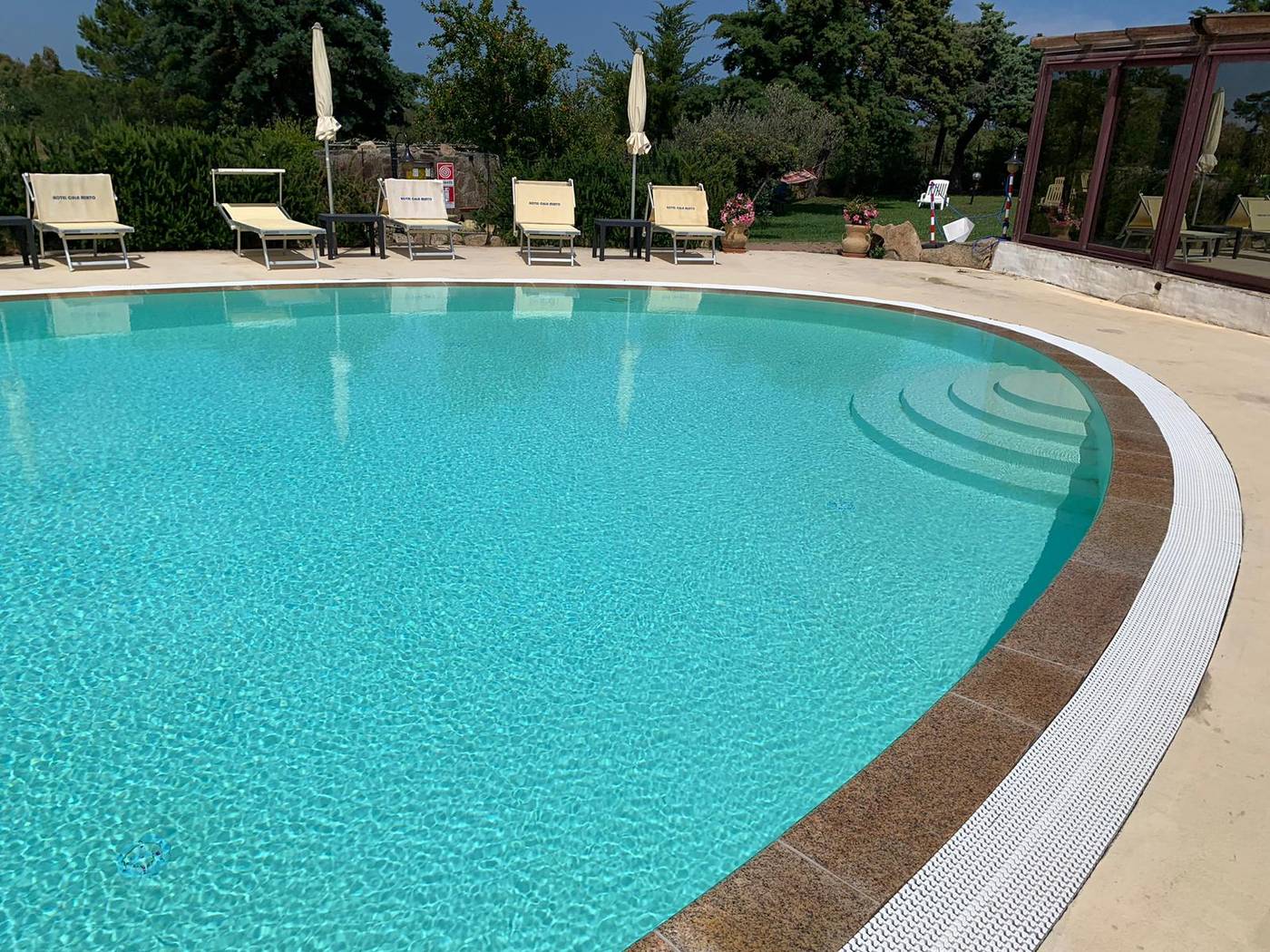 Cala-Mirto-Hotel-Pool-5