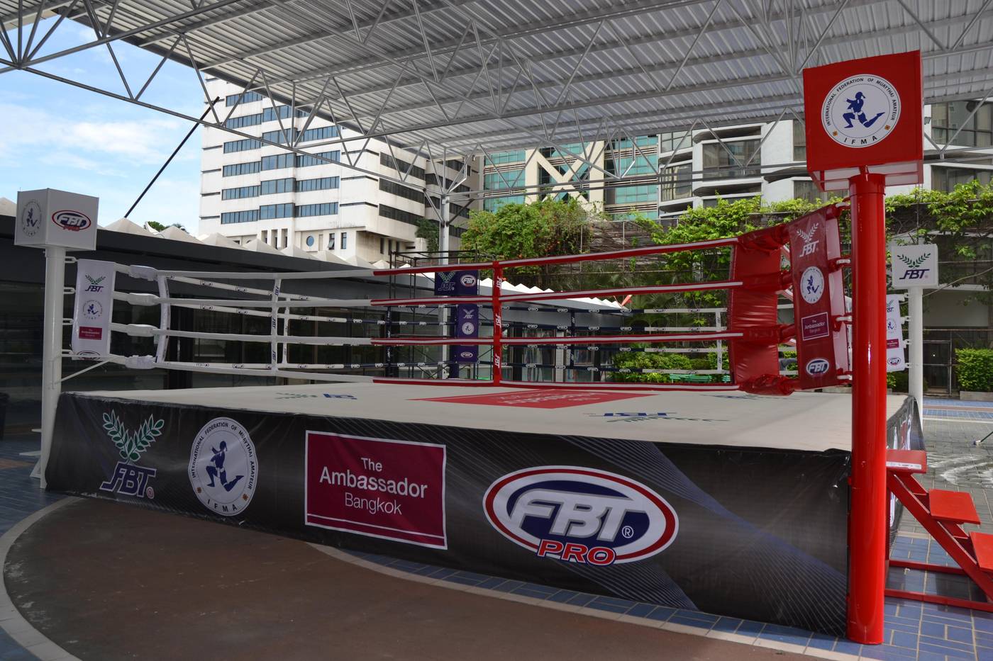 Ambassador-Bangkok-Sports-and-Entertainment-3