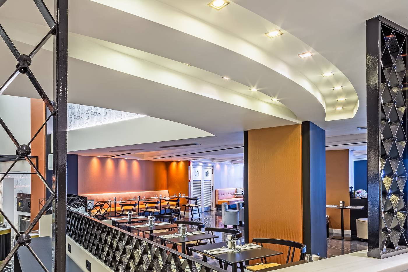 Airotel-Stratos-Vassilikos-Restaurant-20