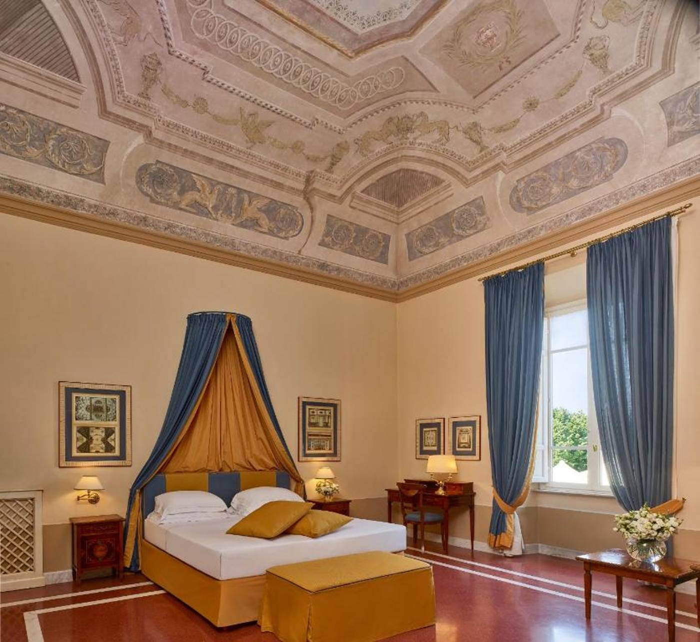Bagni-di-Pisa-Palace-and-Thermal-Spa-Room-11