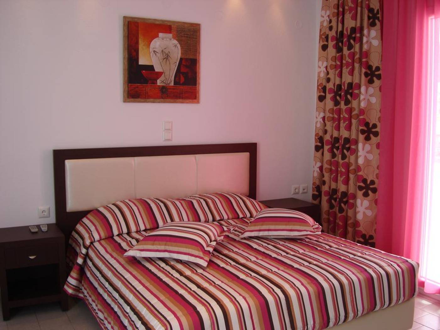 Elena-Studios---Suites-Room-11