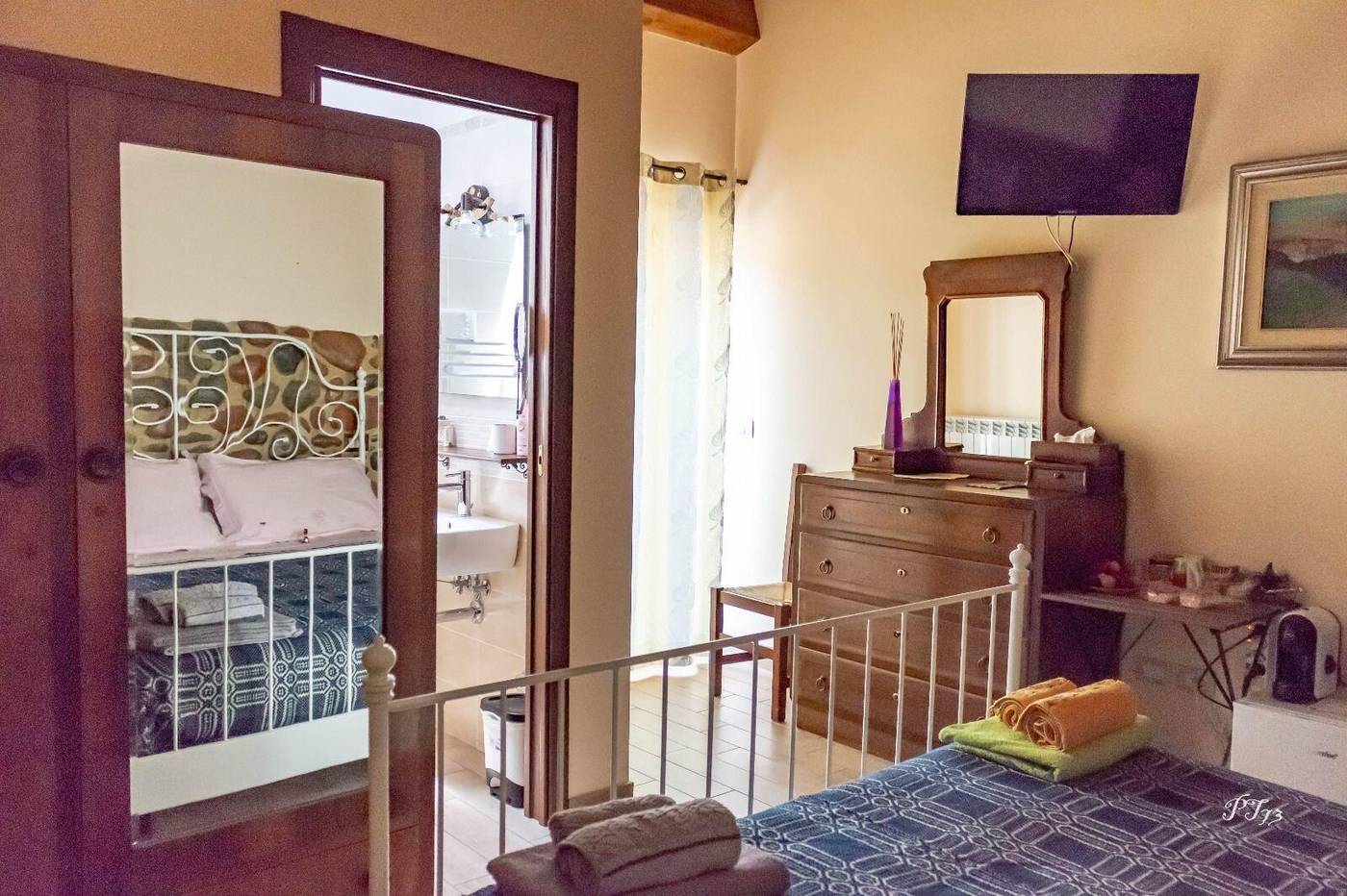 B&B La Dote-Italy-SANTO STEFANO DI SESSANIO-Room-8