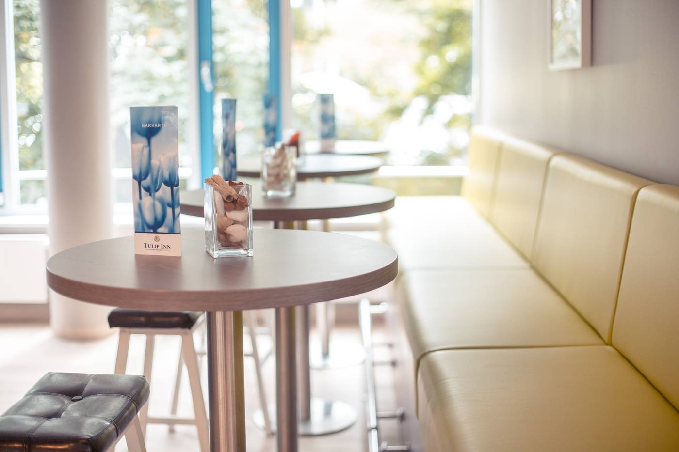 Tulip-Inn-Munich-Messe-Bar-17