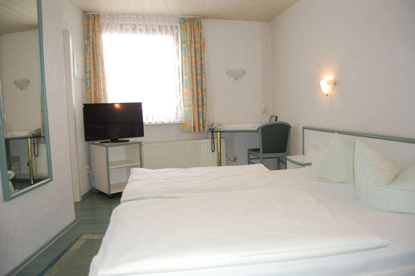 Hotel Schneider - Germany - LICH - Room - 9