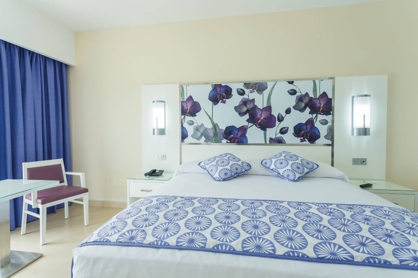 Riu-Playacar-All-Inclusive-Room-30