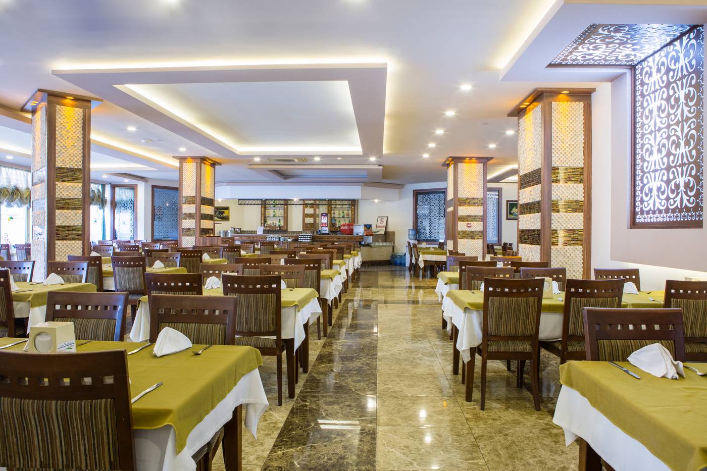 Kleopatra-Royal-Palm-Hotel-Restaurant-33