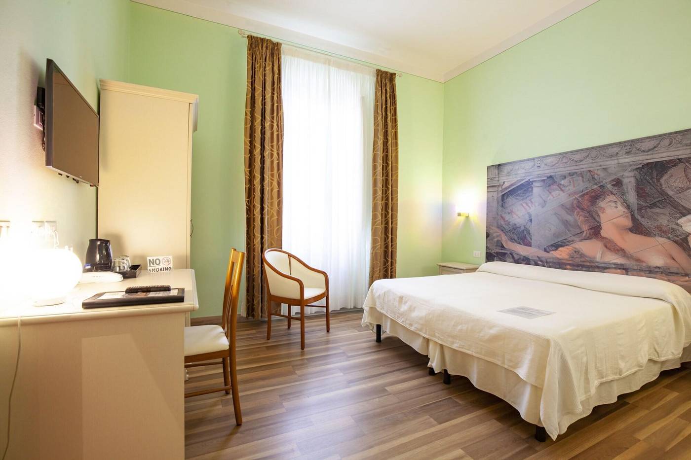 SmArt-Hotel-Bartolini-Room-16