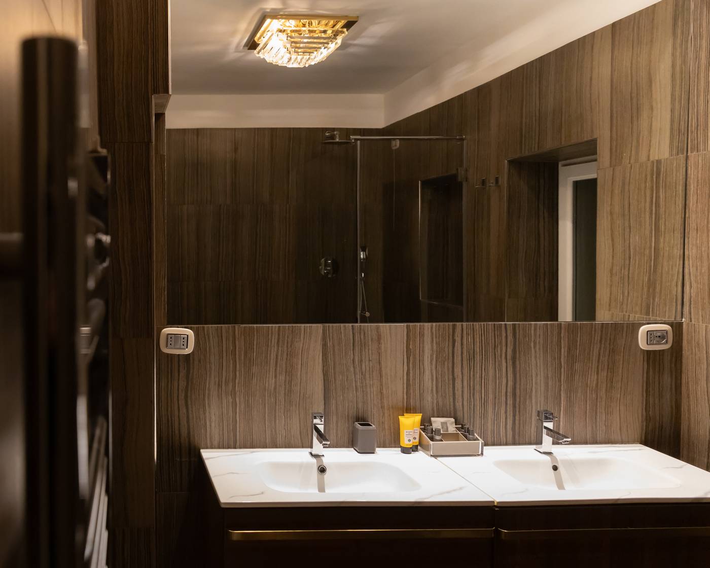 LE-REVE-DE-NAIM-Roma-Room-56