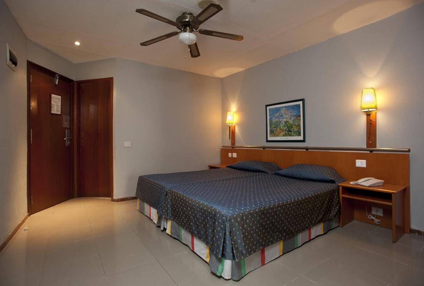 Bull Escorial & Spa